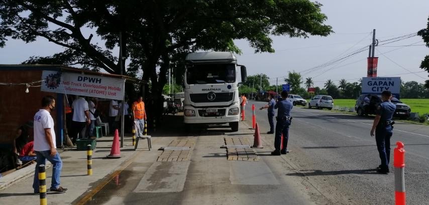 DPWH CL moves for strict enforcement of Anti-Overloading Law