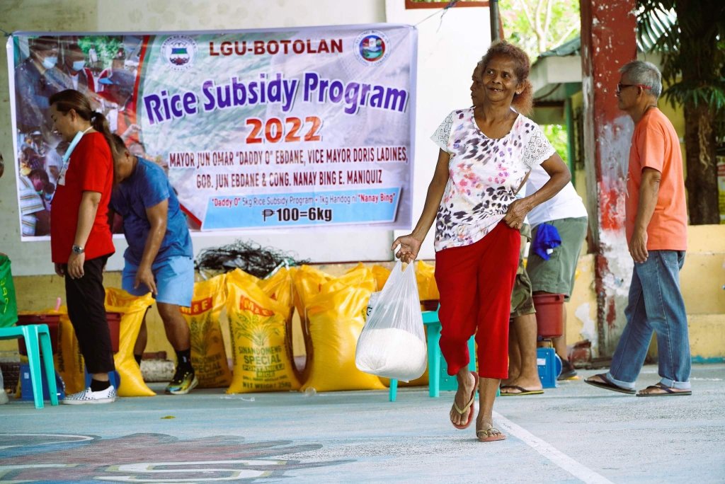 Zambales LGU sells rice below P20 per&nbsp;kilo