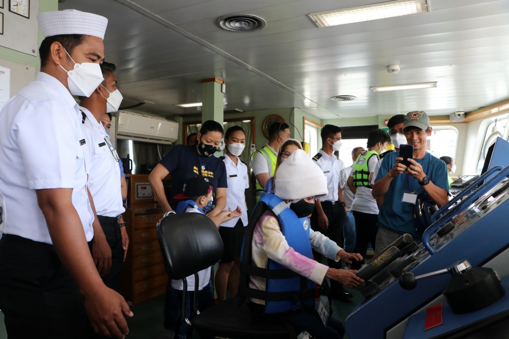 ”Give Love on SBMA&nbsp;Day”