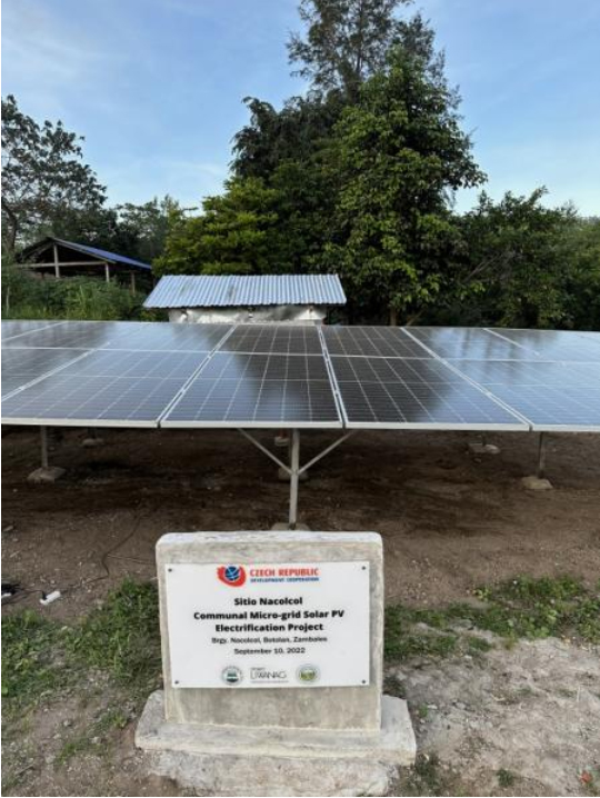 Czech Embassy brings solar light for Aetas in&nbsp;Zambales