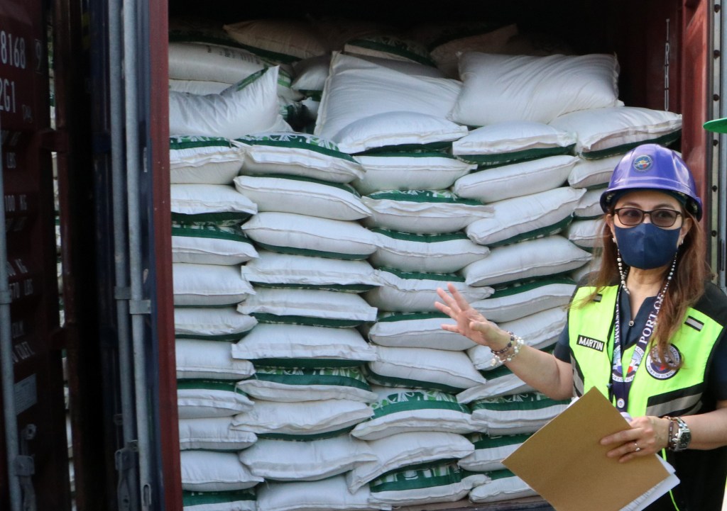 P150 milyung halaga ng asukal pinigil ng Customs&nbsp;Subic