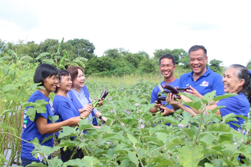 Diverse graduates celebrate completion of SM Foundation Kabalikat sa Kabuhayan (ksk) on sustainable agriculture&nbsp;program