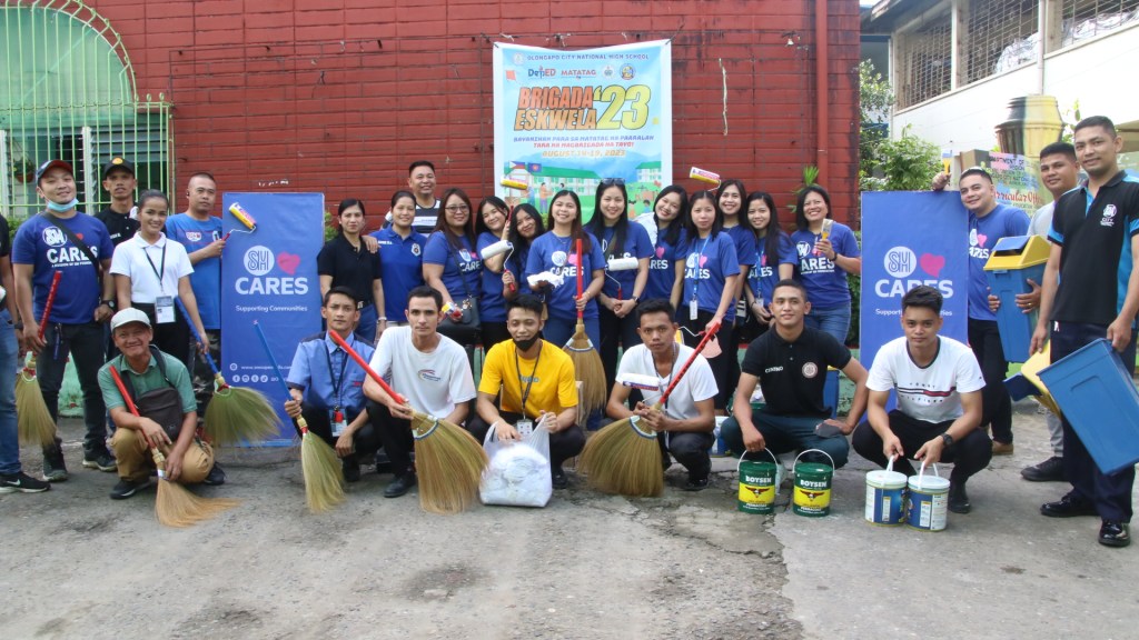 SM Olongapo malls embark on Brigada Eskwela, transforming schools for a better learning&nbsp;environment