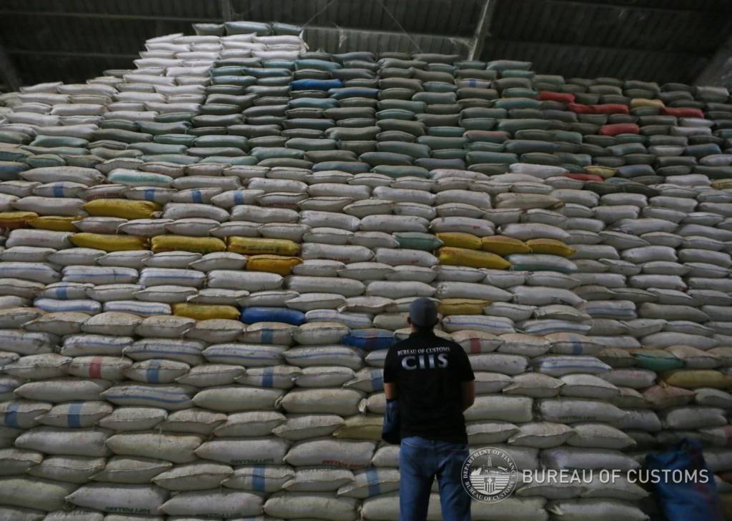 Romualdez warns rice hoarders, smugglers of&nbsp;prosecution