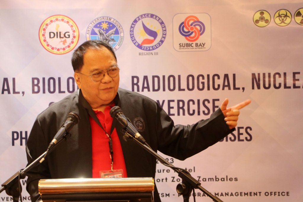 Kahandaan sa CBRN, hikayat ni Gob.&nbsp;Ebdane