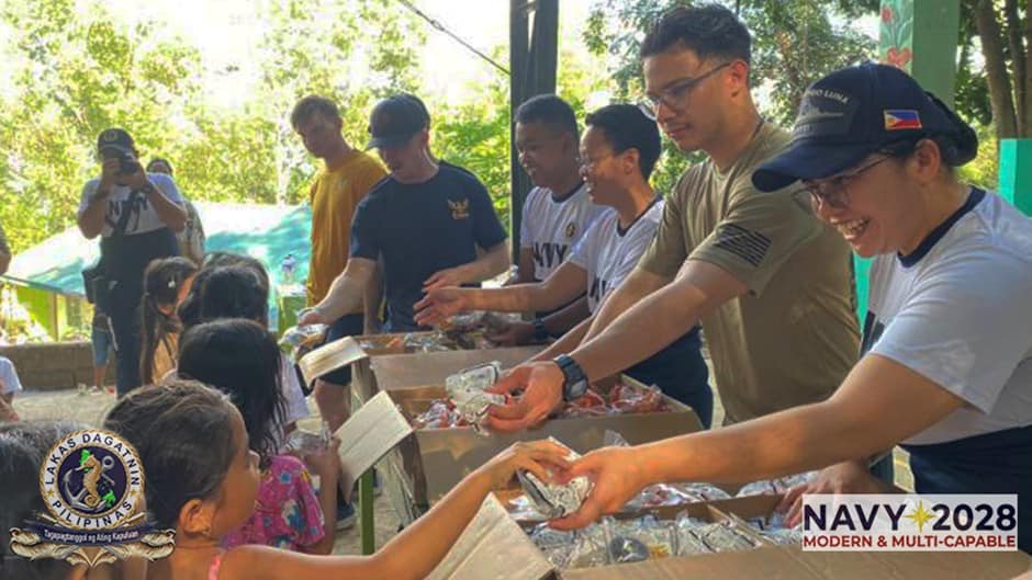 Fleet personnel, US counterparts hold outreach&nbsp;program