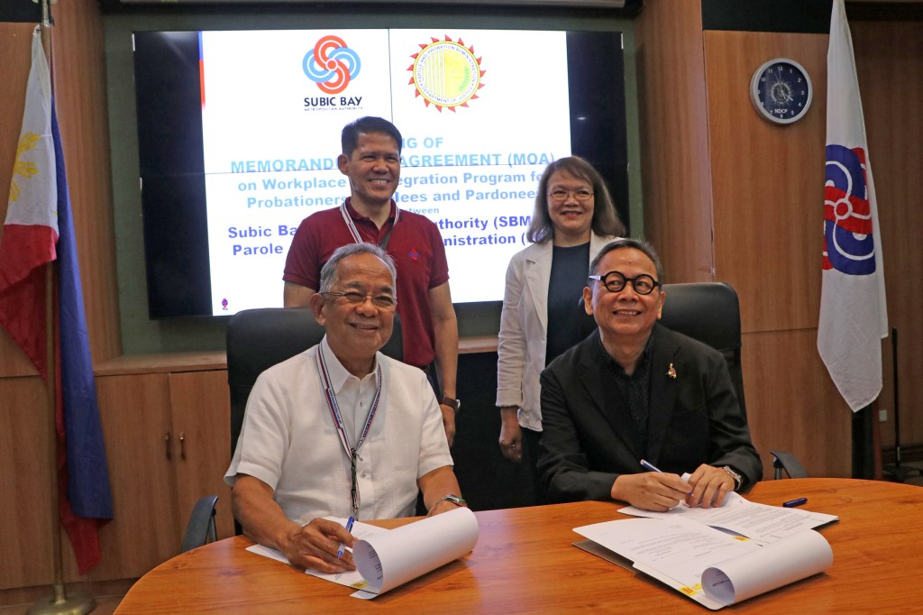 Workplace reintegration for parolees, probationers and&nbsp;pardonees