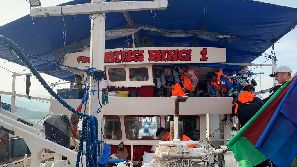 Civilian mission ng Atin Ito Coalition sa Bajo de Masinloc shoal, lumarga&nbsp;na