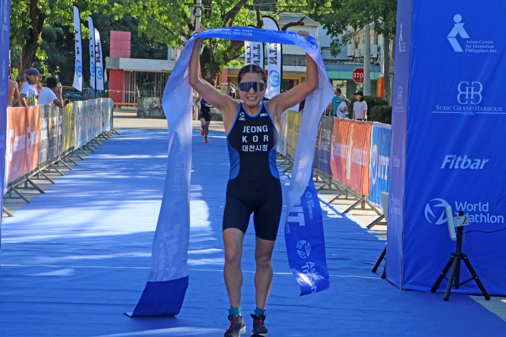 S. Korean rule elite women’s Subic International Triathlon&nbsp;tourney