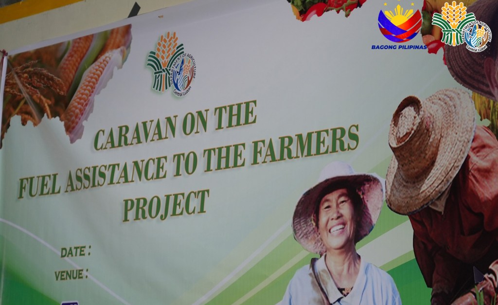 DA-Gitnang Luzon namigay ng Fuel Subsidy Card para sa mga magsasaka ng Pampanga,