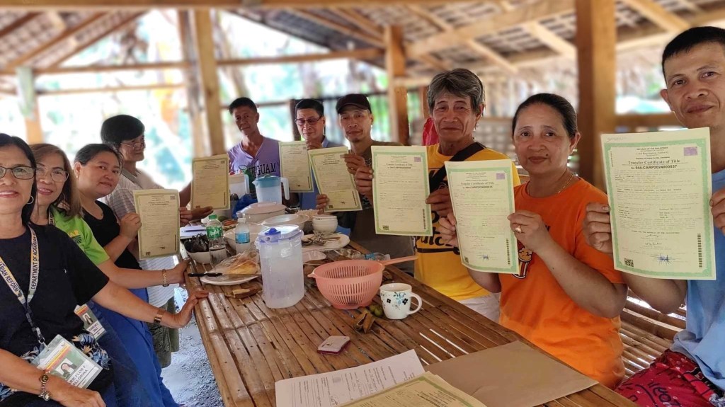 DAR completes land acquisition, distribution to qualified ARBs in&nbsp;Zambales