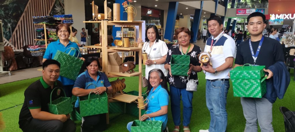 DTI features bamboo, coconut products of Zambales&nbsp;entreps