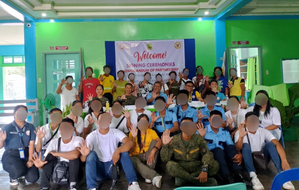 Army-school partnership now covers scholarships for ex-rebels,&nbsp;dependents