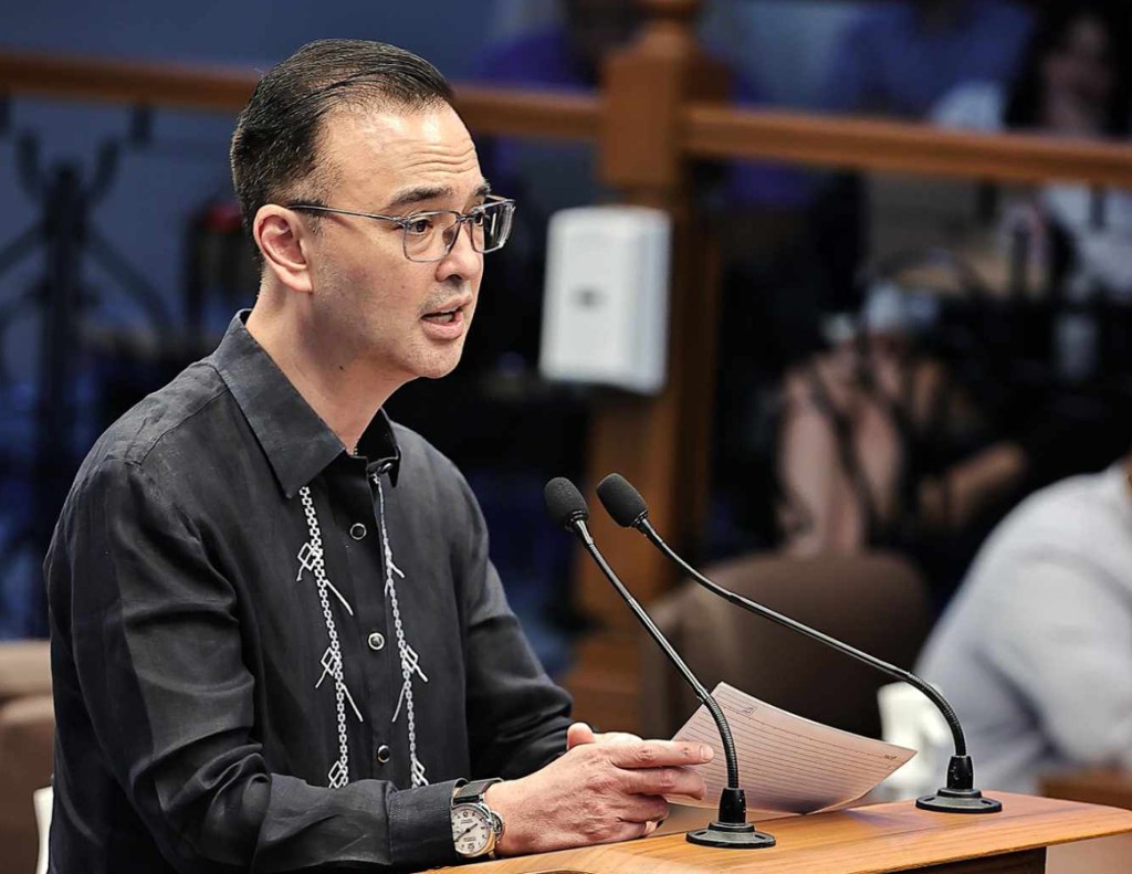 Cayetano, nais palakasin ang papel ng BCDA sa pag-unlad ng&nbsp;ekonomiya