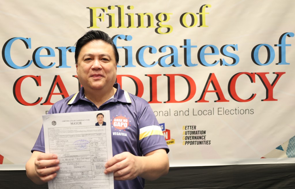 RENOWNED ENTERTAINMENT MOGUL ARNOLD VEGAFRIA FILES CANDIDACY FOR OLONGAPO CITY&nbsp;MAYOR