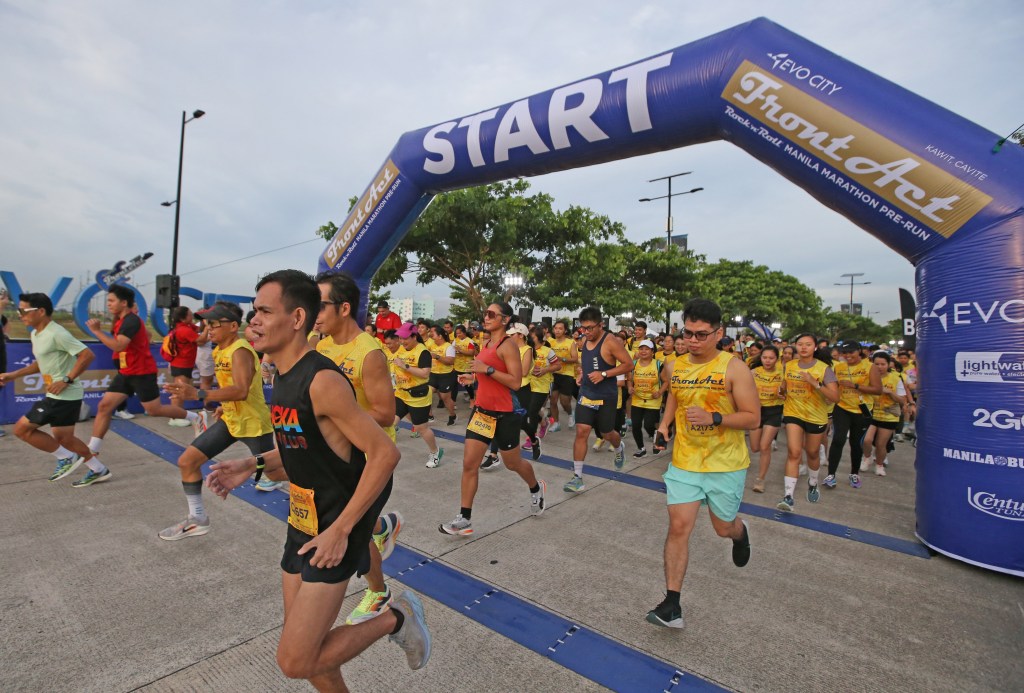 First ever Evo City Front Act run gathers more than 1,500 to the pre-run of Rock ‘n’ Roll&nbsp;Manila