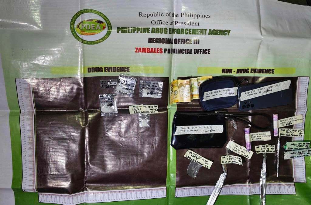 Mag-asawang drug den operator, 2 iba pa, arestado sa reyd sa&nbsp;Subic