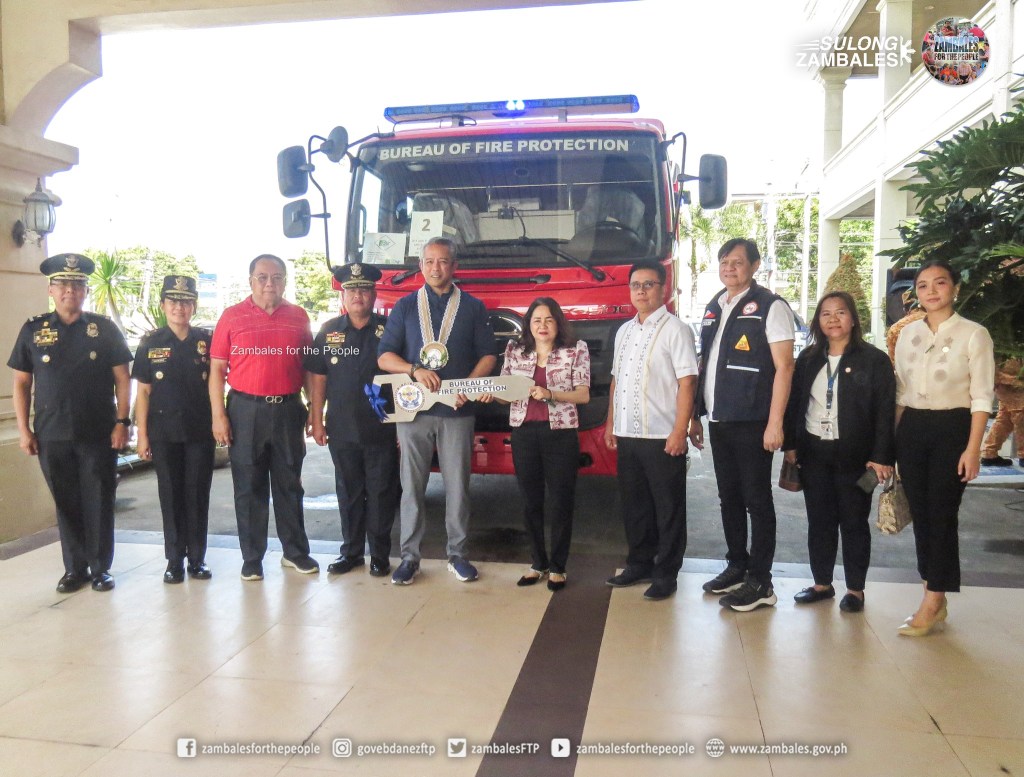 Bagong firetruck mula sa DILG ipinagkaloob sa BFP&nbsp;Masinloc