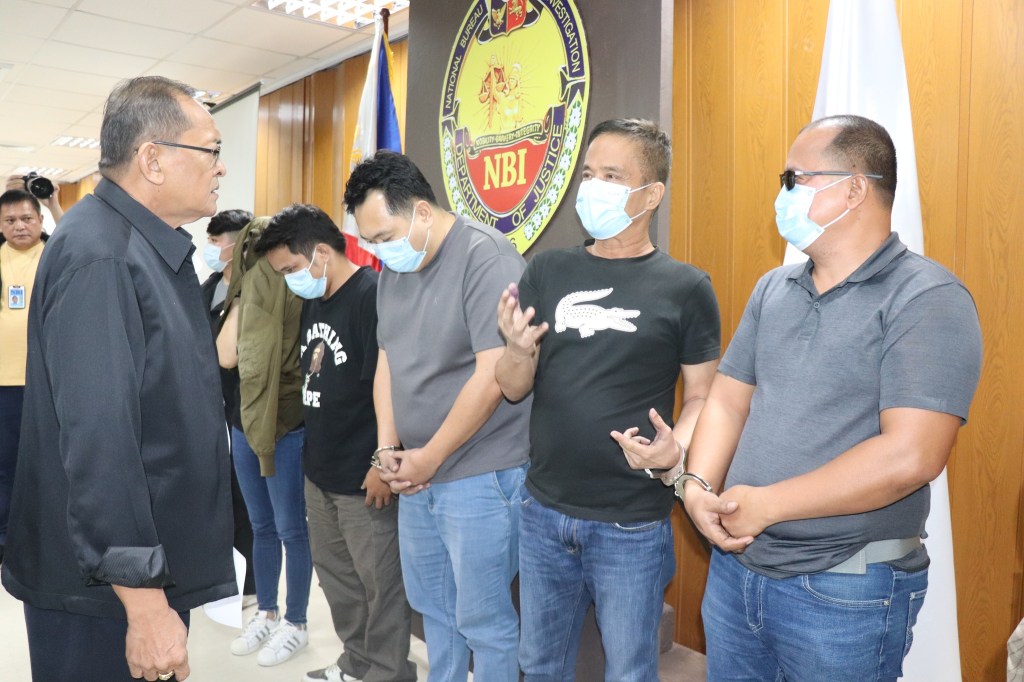 Anim inaresto ng NBI sa tangkang pagmanipula sa resulta ng&nbsp;eleksyon