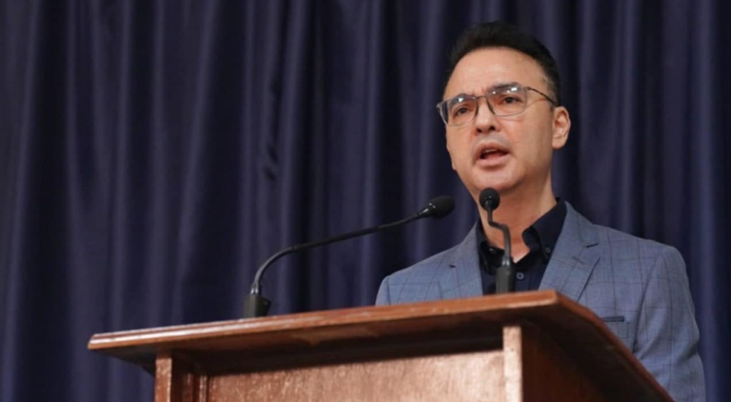 Cayetano isinusulong ang 24/7 Super Health Centers sa bawat lungsod at bayan sa&nbsp;bansa