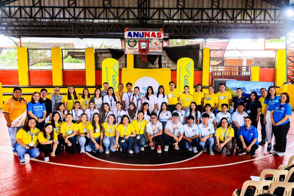 Cebu Pacific Marks 9 Years of UNICEF Change for Good with Youth Career Talk, Airport&nbsp;Tour