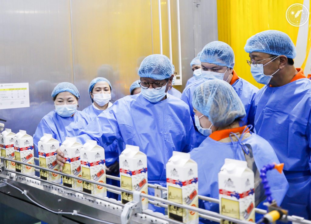 Planta ng gatas pinasinayaan ni&nbsp;PBBM