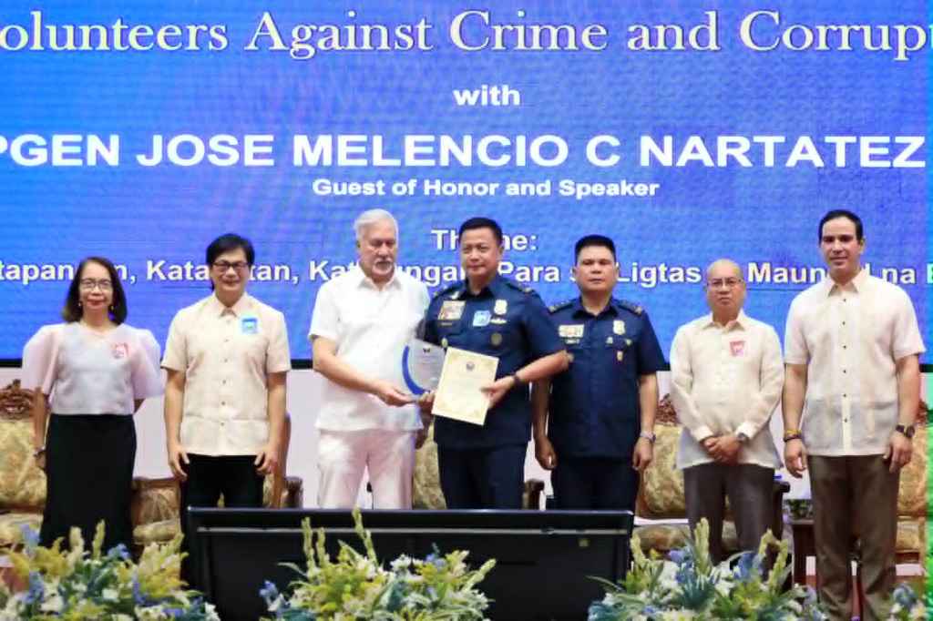 PRO3 chief honored by VACC for anti-criminality efforts