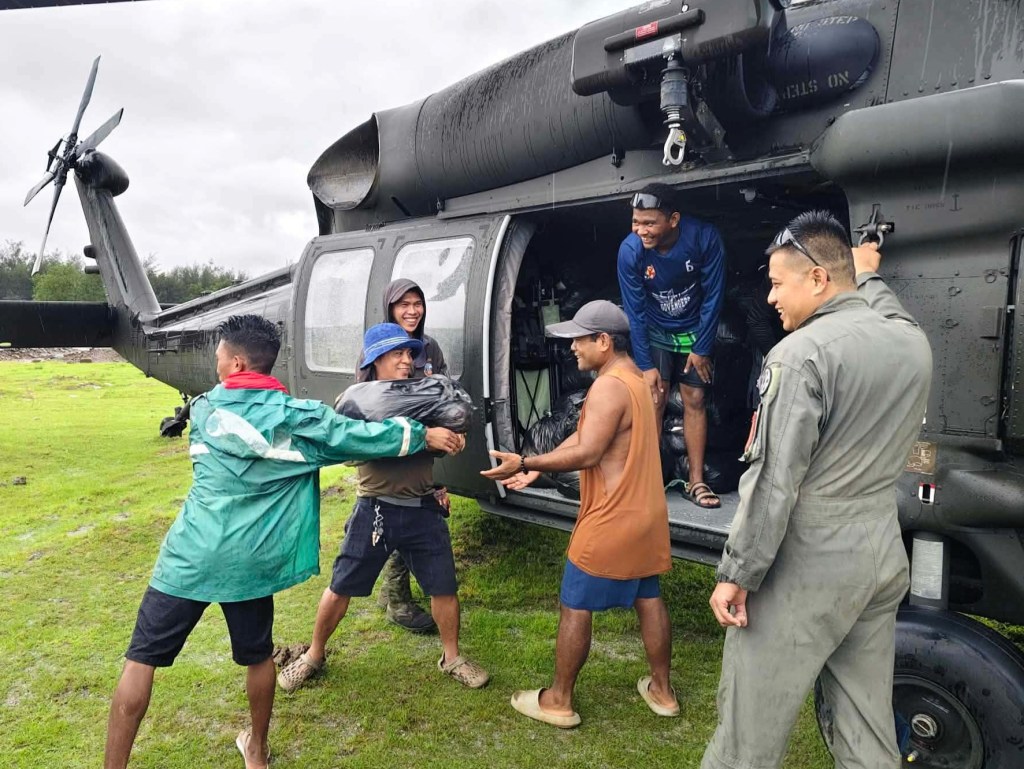 Food supply airlifted to remote Aeta villages in Zambales